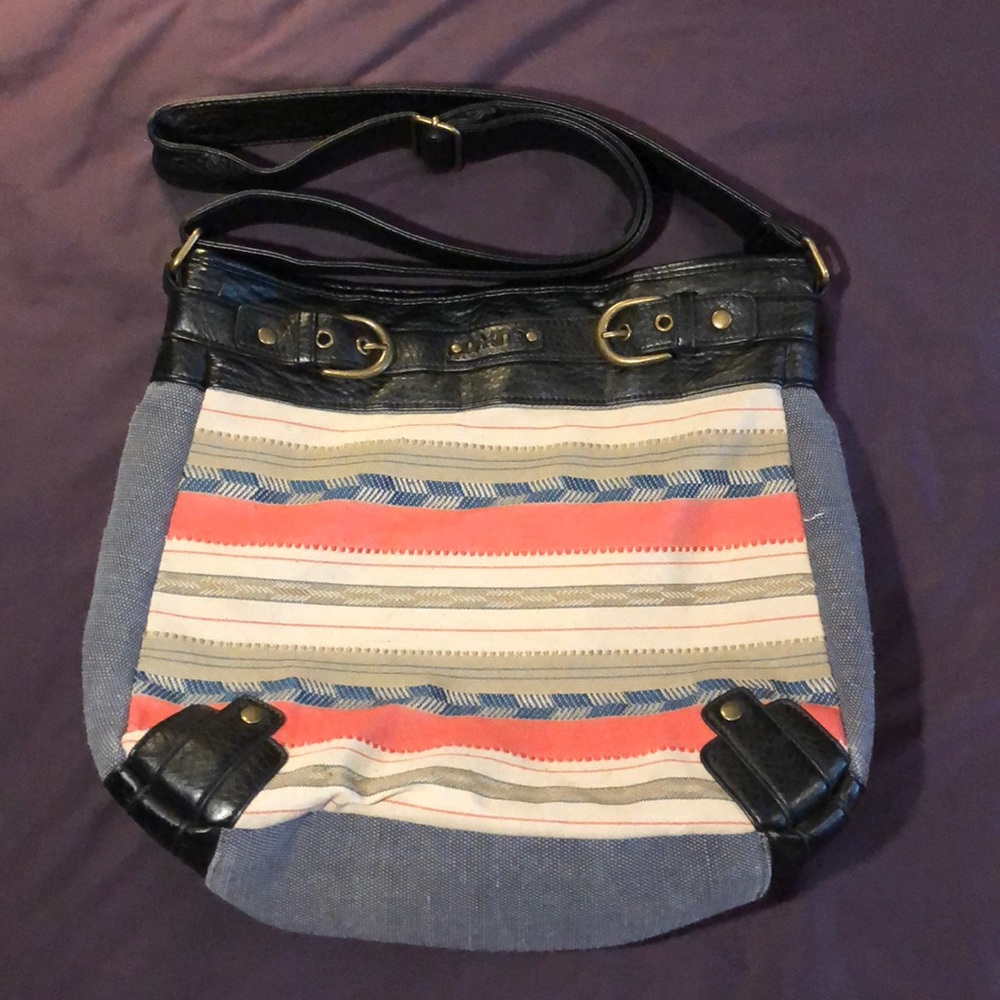 Dakine Purse